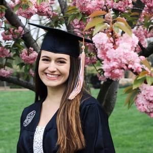 Meet your Posher, Olivia